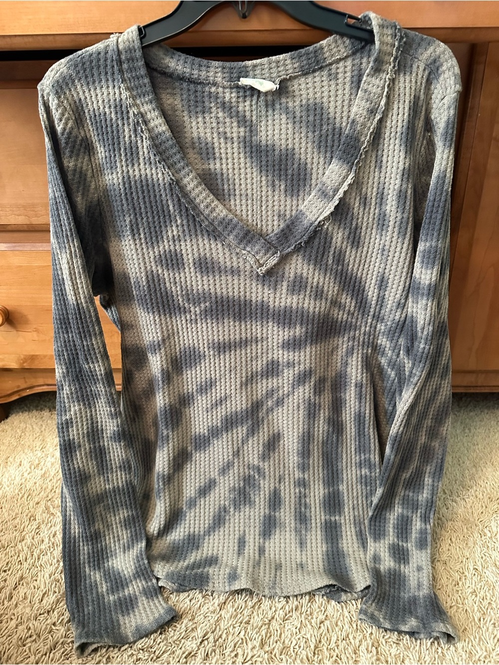 BLUE BUTTERCUP TIE DYE TOP